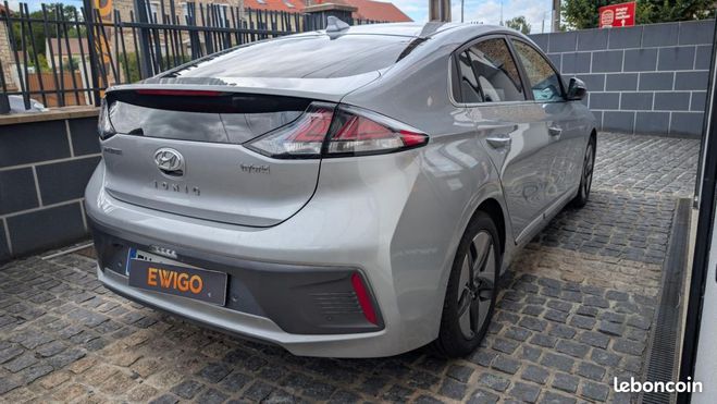 Hyundai Ioniq 1.6 141cv HYBRID EXECUTIVE Gris de 2020
