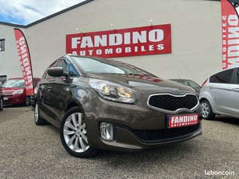  Voir détails -Kia Carens 1.7 Crdi 115Ch Fifa World Cup Edition 7  à Pavie (32)