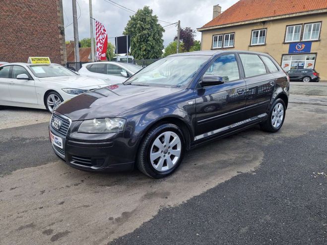 Audi A3 Sportback 1.9 TDi Ambiente Gris Mtallis de 