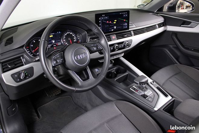 Audi A4 Avant 30 TDI 136CH BUSINESS LINE S TRONI Gris de 2021