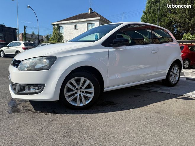 Volkswagen Polo 1.6 TDI 90CH FAP STYLE 5P Blanc de 2011