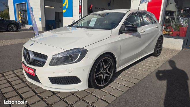 Mercedes Classe A A180 122cv pack AMG 03-2015 Blanc de 2015