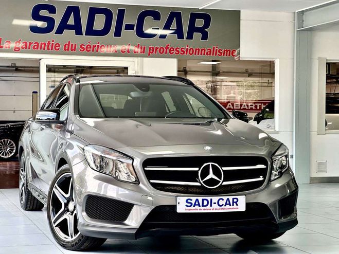 Mercedes Classe GLA 180 E. 122cv AMG LINE EDITION Gris Mtallis de 