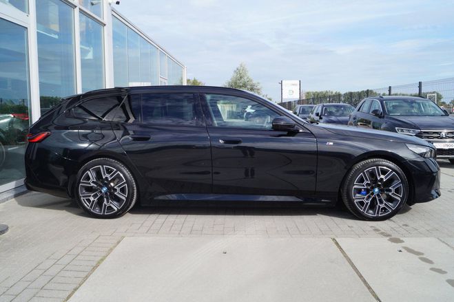 BMW i5 eDrive40 HarmanK | PANO | M-Sportpakket  Noir de 2025