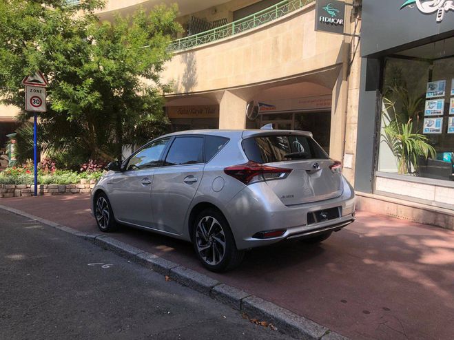 Toyota Auris  GRIS CLAIR de 2018