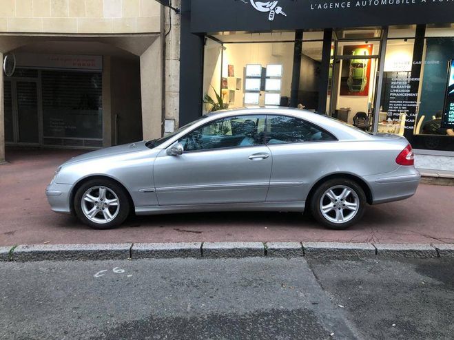 Mercedes Classe CLK  GRIS CLAIR de 2003
