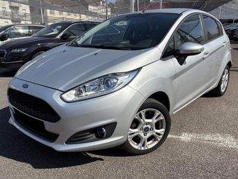  Voir détails -Ford Fiesta V (2) 1.25 82 FUN 5P à  Le Creusot (71)
