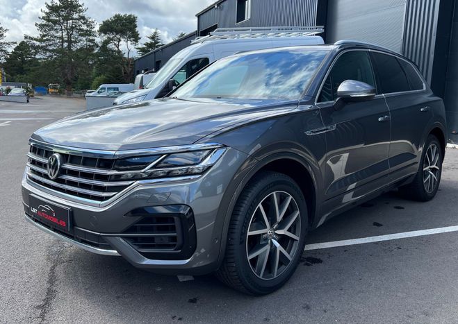 Volkswagen Touareg II 3.0 TDi V6 24V DPF Tiptronic 286 cv B GRIS C de 2019