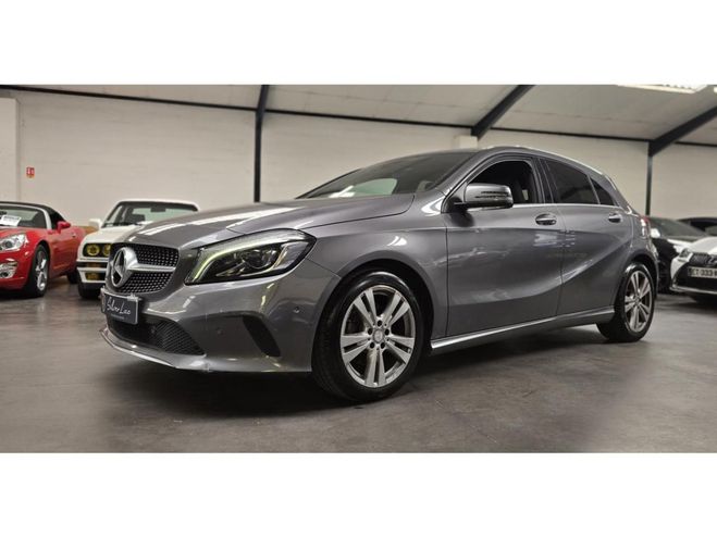 Mercedes Classe A 220 d - BV 7G-DCT BERLINE - BM 176 Sensa GRIS de 2016