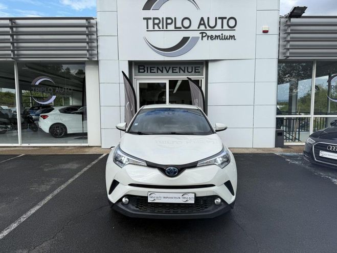Toyota C HR Hybride 122h - BV e-CVT Distinctive GPS  BLANC de 2017