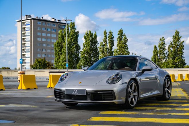 Porsche 911 / 992 Carrera Gris de 2009