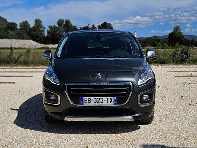 Peugeot 3008 Style 1.6 BlueHDi 120 cv Gris Fonc Mtallis de 2016