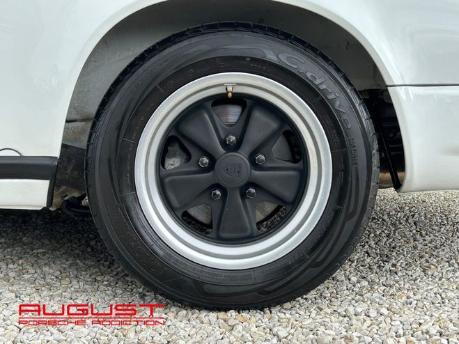Porsche 911 Carrera 3.2 Cabriolet 1986 Blanc Grand Prix de 1986