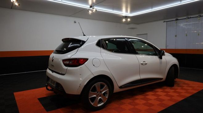 Renault Clio IV 1.2 TCE 120CH INTENS EDC ECO Blanc de 2014