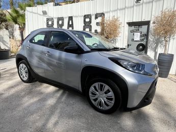  Voir détails -Toyota Aygo X 1.0 VVT-i 72 - BV S-CVT Dynamic à  Le Muy (83)