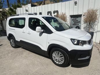  Voir détails -Peugeot Rifter Long 1.2i PureTech S&S - 110 COMBI Activ à  Le Muy (83)