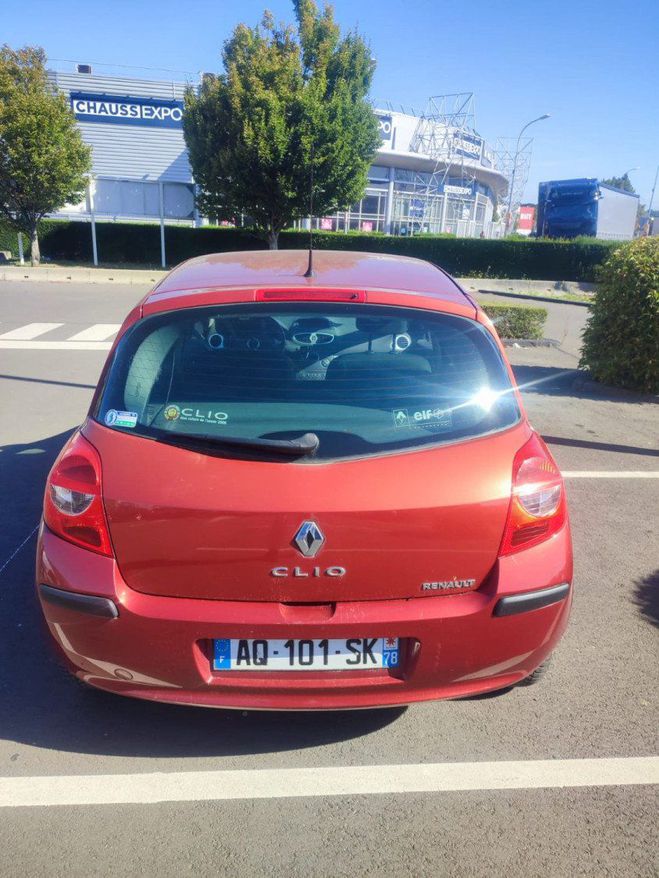 Renault Clio CONFORT DYNAMIQUE 1.4 16V  de 2006