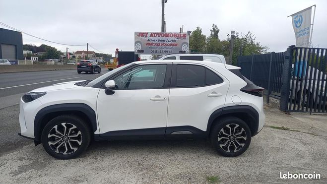 Toyota Yaris Cross 1.5 HYBRIDE 116h AWD-I DESIGN Blanc de 2022