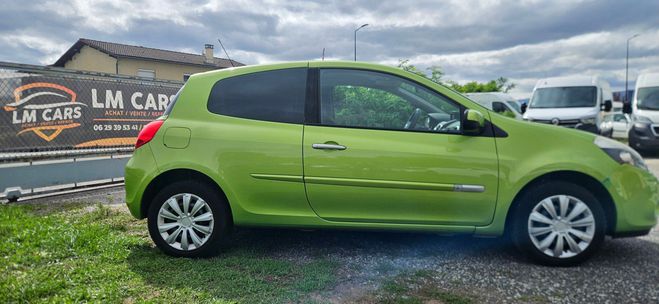 Renault Clio III Expression Clim Vert de 2009