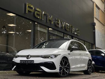  Voir détails -Volkswagen Golf VIII 2.0 TSI 320CH R 4MOTION DSG7 à Toulouse (31)