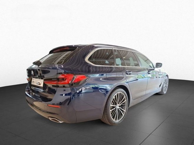 BMW Serie 5 Touring G31 LCI 520i TwinPower Turbo 184 Bleu Tansanit II de 2023