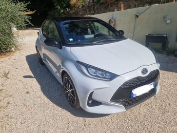  Voir détails -Toyota Yaris  Hybride NG 116h GR SPORTPanoTec MY22 Ha à Nice (06)