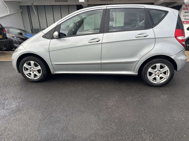 Mercedes Classe A II (W169) 170 Avantgarde CVT GRIS de 2006