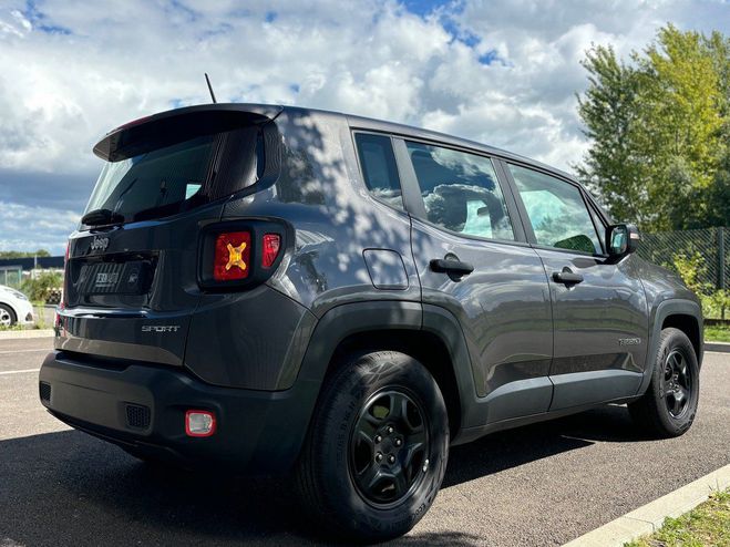 Jeep Renegade 1.6 ETORQ 110CH SPORT - 1 ERE MAIN - CAM Gris Fonc Laqu de 2016