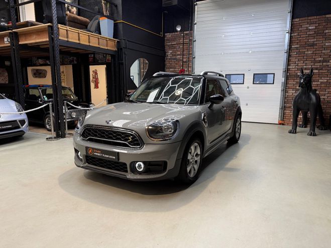 Mini Countryman Cooper SE ALL4 (F60) 1.5 i 12V 136   88  Gris de 2019