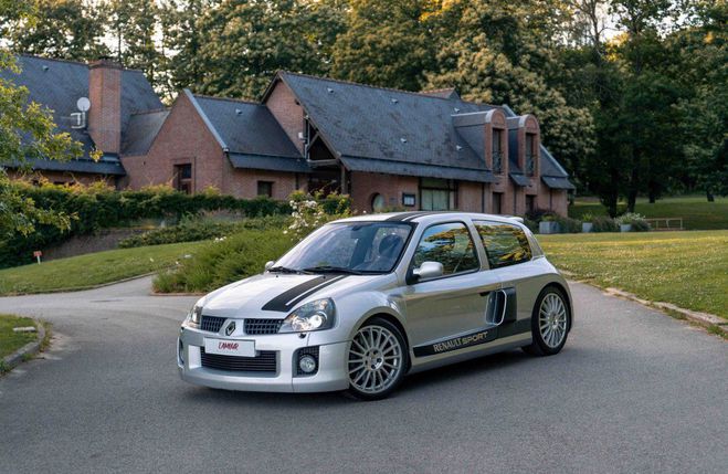 Renault Clio V6 3.0 255ch  de 2005