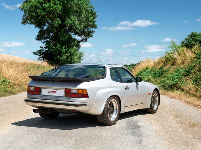 Porsche 924 Carrera GT 2.0 210 ch  de 1981