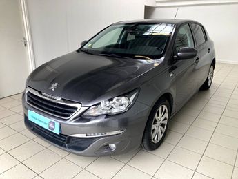  Voir détails -Peugeot 308 II 1.6 BlueHDi 120ch Style S&S EAT6 5p à Tonnay-Charente (17)