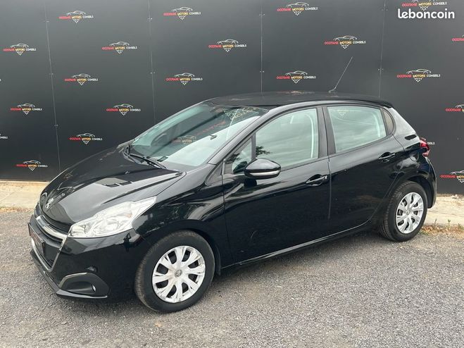 Peugeot 208 1.6 BlueHDI 75ch Noir de 2016