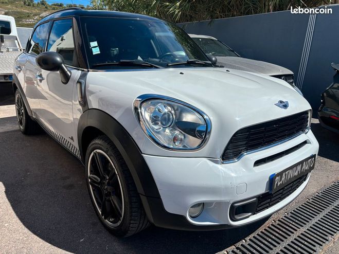 Mini Countryman SD 143 All4 Pack Red Hot Chili Blanc de 2011