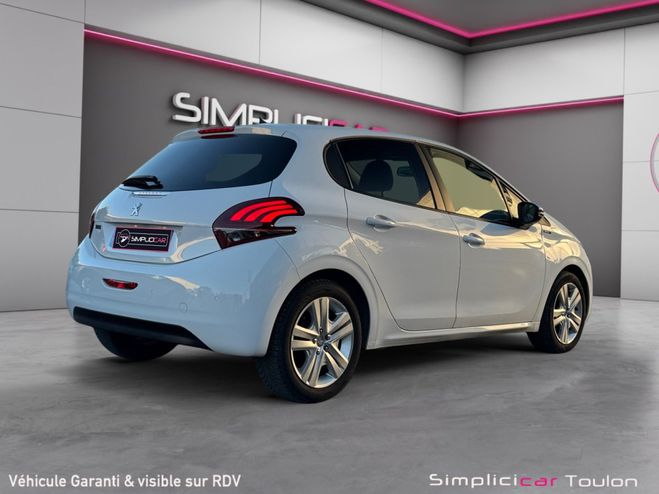 Peugeot 208 PureTech 82ch SS BVM5 Signature garantie Blanc de 2019