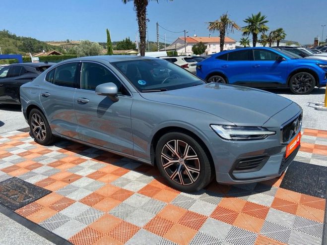 Volvo S60 B4 197 MHEV BVA CORE + GPS Camra Gris Fonc de 2024