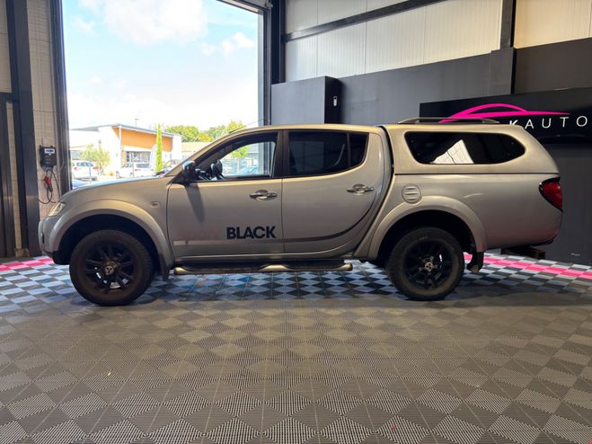 Mitsubishi L 200 DOUBLE CABINE 2.5 TD 178 D INTENSE SPORT Gris de 2013