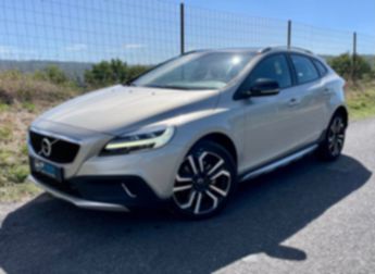  Voir détails -Volvo V40 CROSS COUNTRY 2.0 D2 120ch à Donzenac (19)