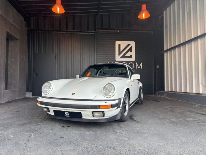 Porsche 911 3.2i - 231 Carrera BLANC de 1984