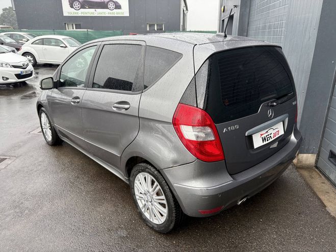 Mercedes Classe A II (W169) 180 CDI Elgance CVT GRIS F de 2009
