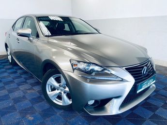  Voir détails -Lexus IS 300h Pack à Sannerville (14)