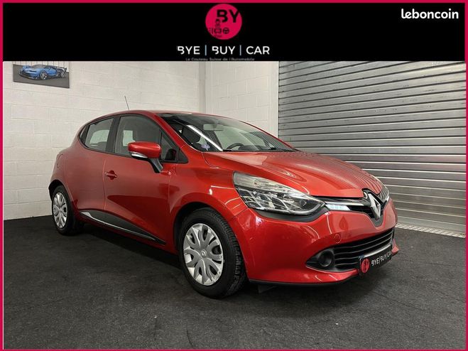 Renault Clio 0.9 TCe 90 IV BERLINE Zen PHASE 1 Rouge de 2014