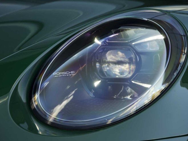Porsche 911 992 TurboS Irishgreen Heritage SportDesi Vert Y79 Irishgreen de 