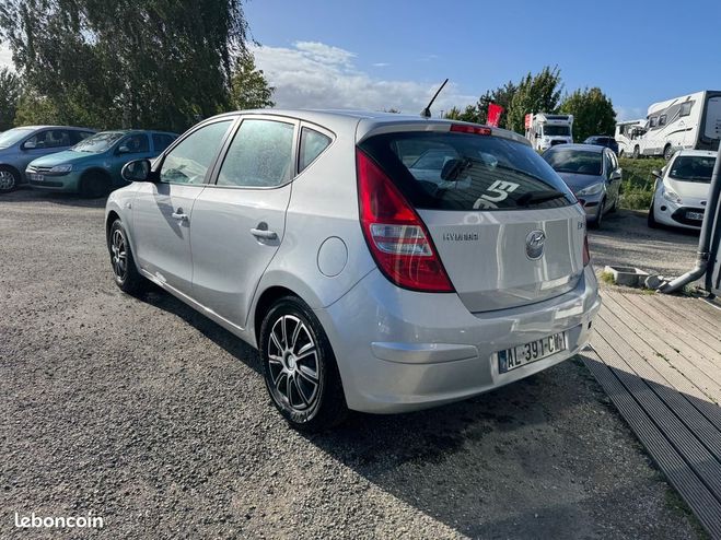 Hyundai I30 1.6 crdi 90ch pack confort Autre de 2010