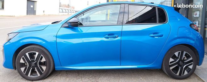 Peugeot 208 GENERATION-II 1.2 100 CH HYBRID ALLURE E Bleu de 2024