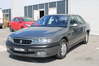  Voir détails -Renault Safrane 2 - 2.2 td rxe 113cv turbo garantie 12 m à Sausset-les-Pins (13)