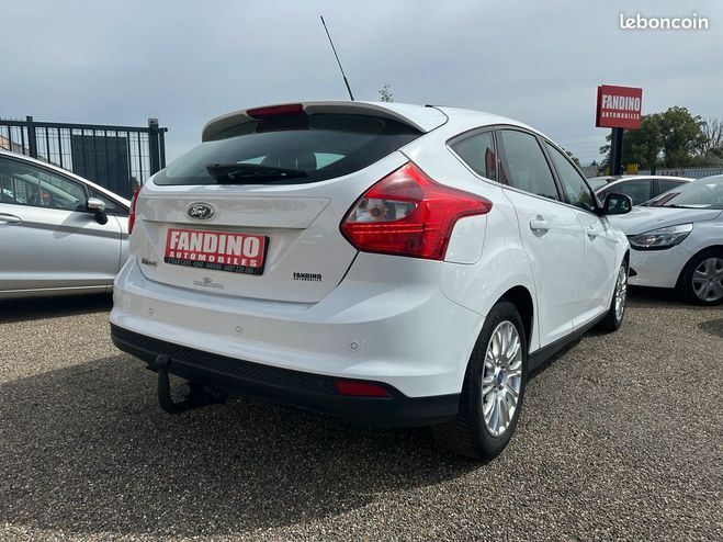 Ford Focus 1.6 Tdci 115Ch Titanium 5P Blanc de 2014