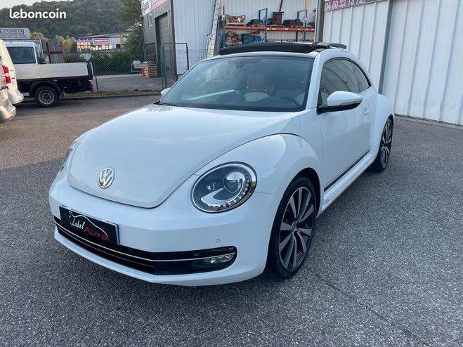 Volkswagen Beetle TSI 105 Coccinelle CUP Xnon LED Pack Hi Blanc de 2015