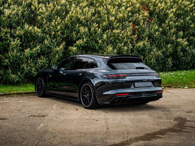 Porsche Panamera Sport Turismo 4 E-Hybrid - Pack SportDes Gris Volcano M�tallis� de 2018