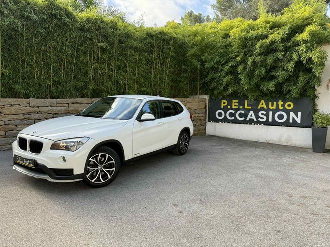 BMW X1 16d 116 ch Lounge Blanc de 2015